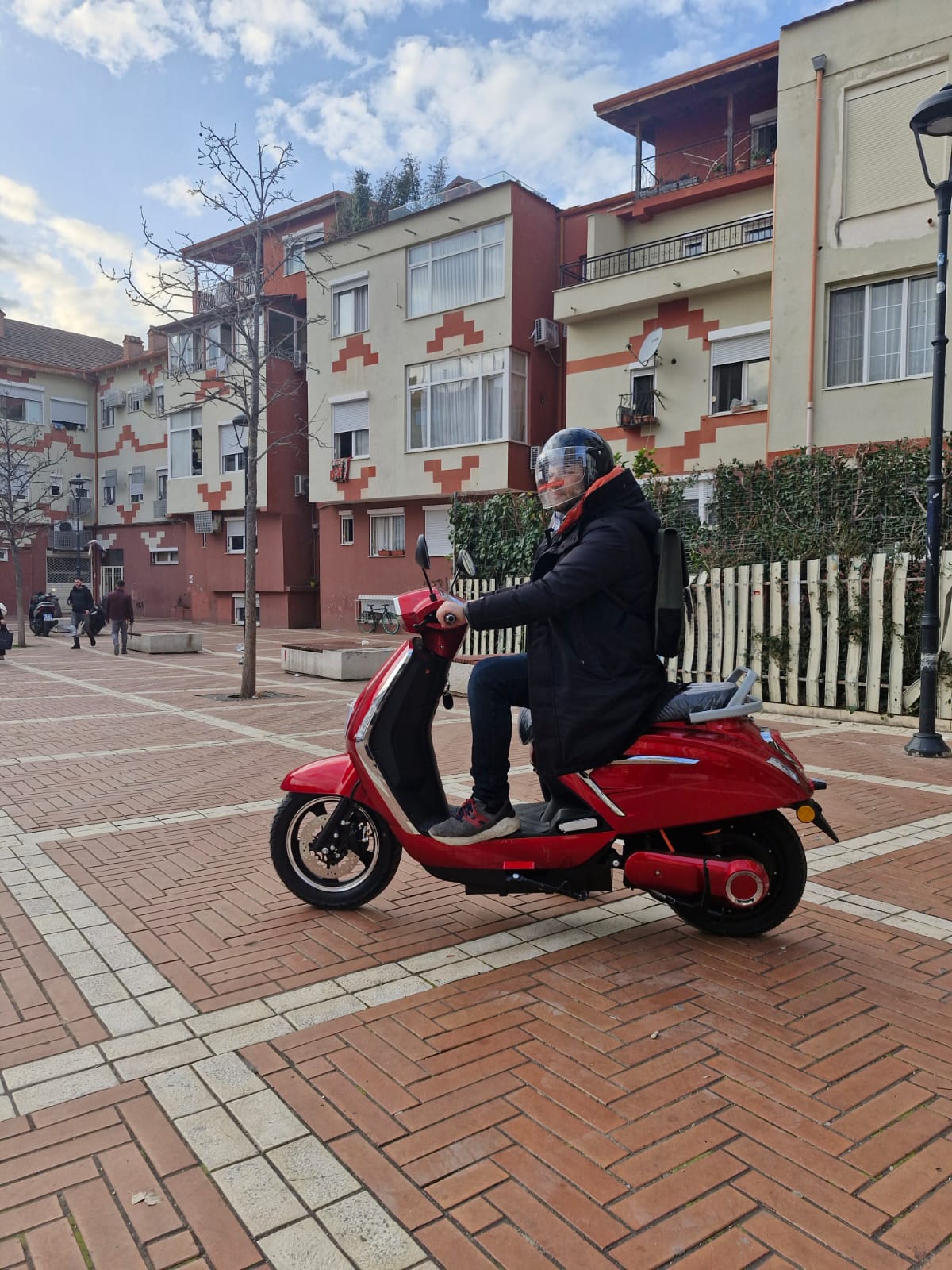 Vespa Shpejtësia e lartë 2000w 72v motocikla e skuterit elektrik