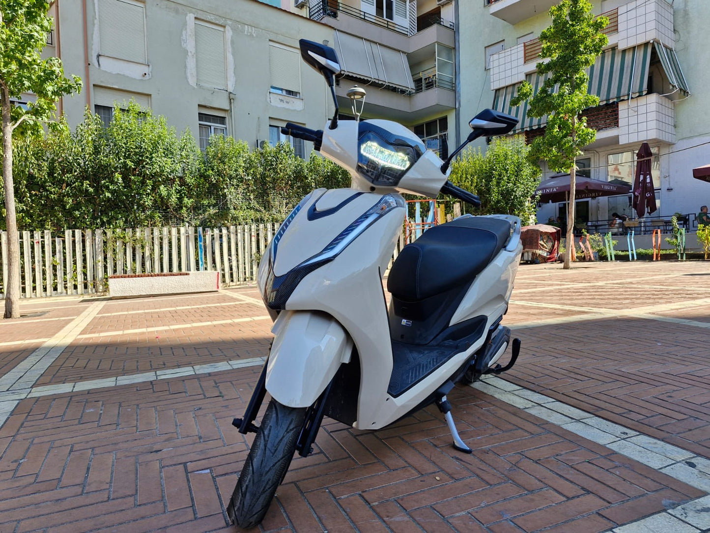 FH-2000W, 70km/h, Rrota 12 inç, me output fuqie super të qëndrueshme!