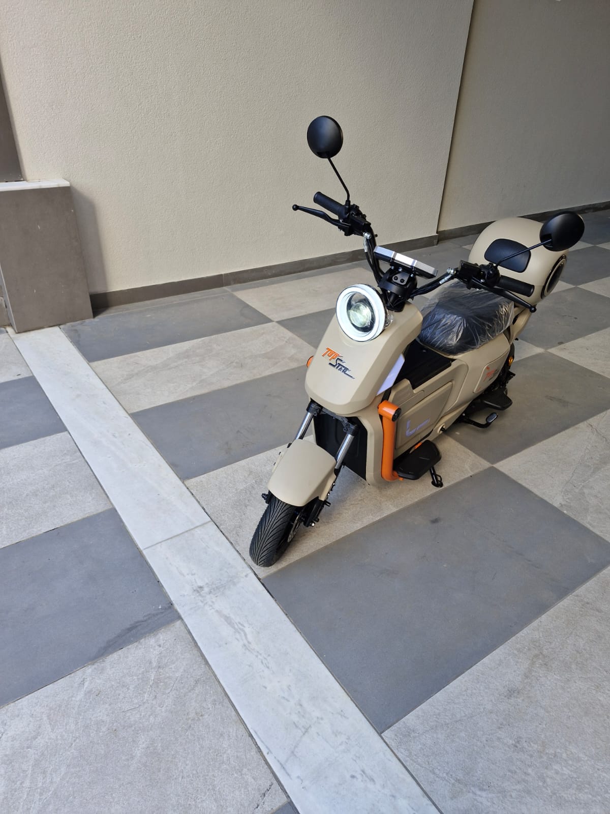 U2 Electric motor cycle 1200W